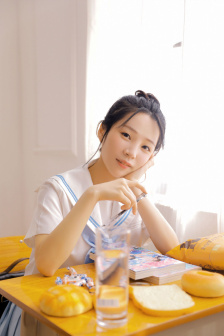 罗炼羽